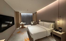 ELONG Hotel Jakarta PIK